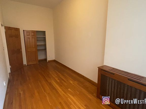 4th image of 222 W 72nd St #2F