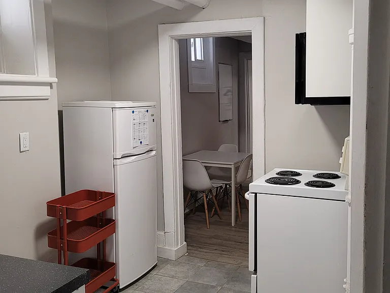 721 Cooper St #B — Photo 12