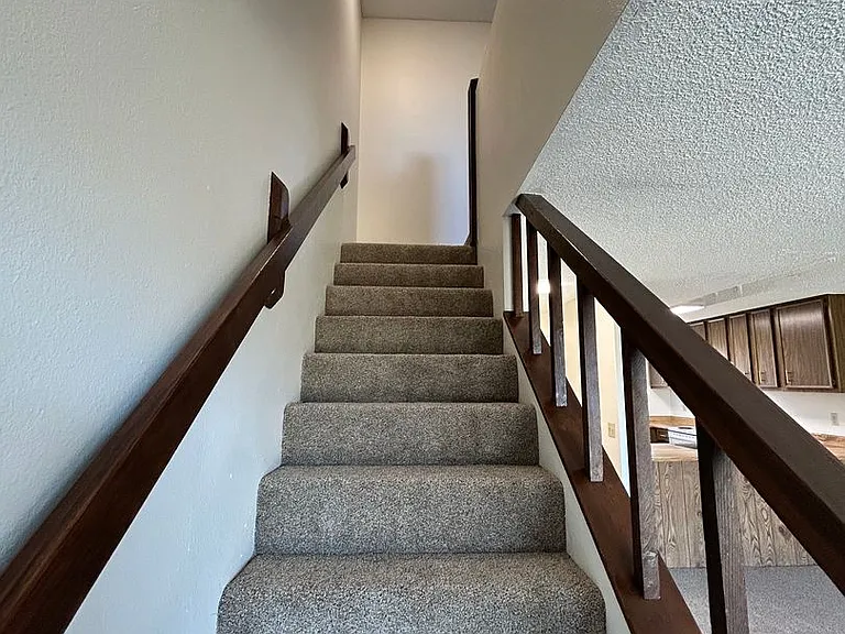 834 Homedale Rd — Photo 13