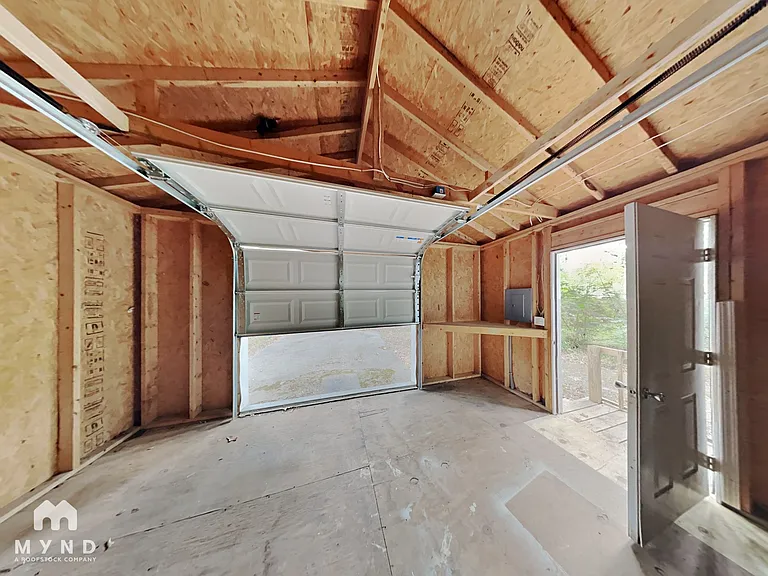 340 12th St SW — Photo 24