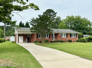 2409 Thomas Ave, New Bern, NC 28562
