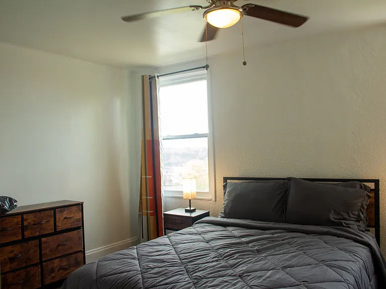 2536 S Braddock Ave — Photo 5
