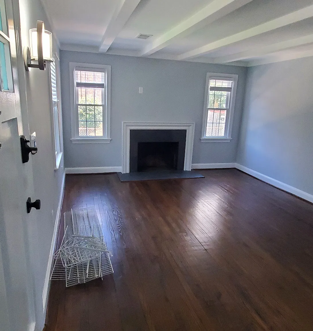 9505 Warren St — Photo 3