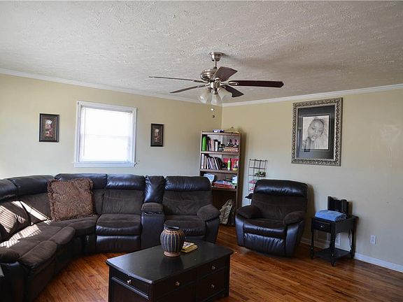 5th image of 5014 West St