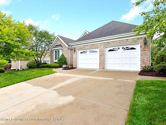 3rd image of 6210 W Golfridge Dr