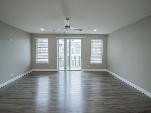 5th image of 500 South St #303