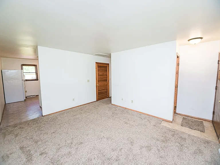 5247 Concord Ave — Photo 5