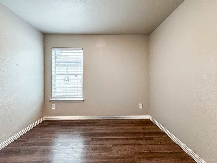 2222 Echo Lake Dr — Photo 12