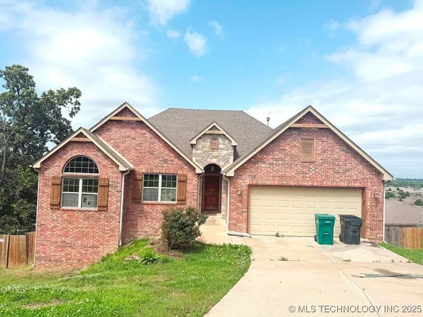 1515 Emily Cir, Sapulpa, OK 74066