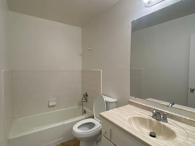 2561 E Terrace St — Photo 8
