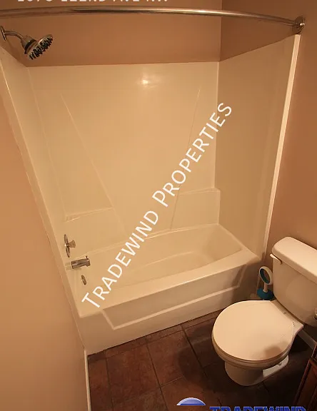 1078 122nd Ave NW — Photo 1