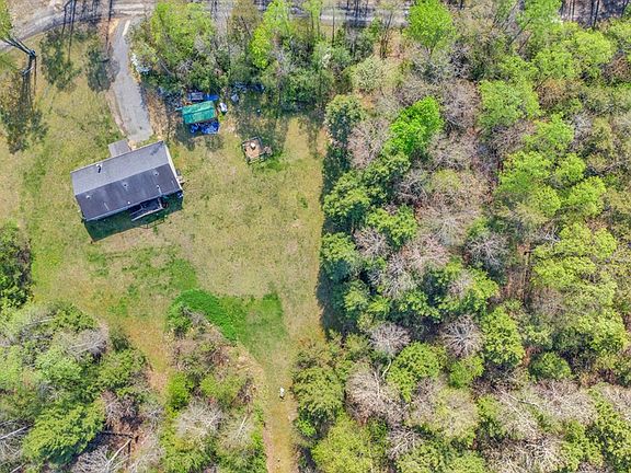 4th image of 2313 Elliott Rd