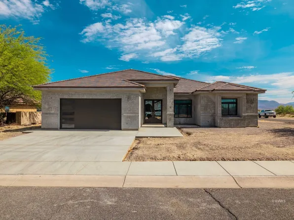 1718 W Starfire Cir, Safford, AZ 85546