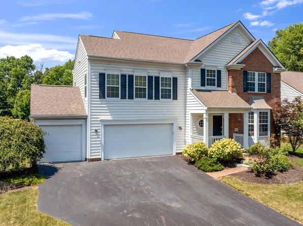 5462 Ketterington Ln, Westerville, OH 43082