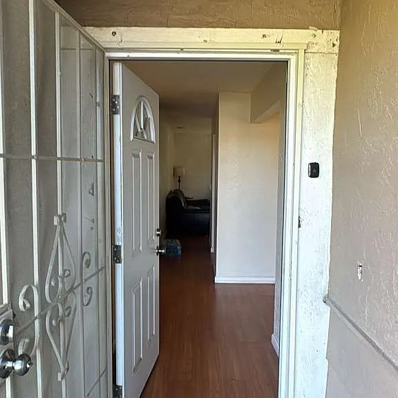 650 Daffodil Way — Photo 2