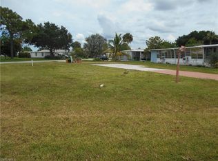 501 Riviera Blvd W, Naples, FL 34112