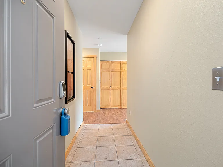 808 W Manson Rd #C303 — Photo 5