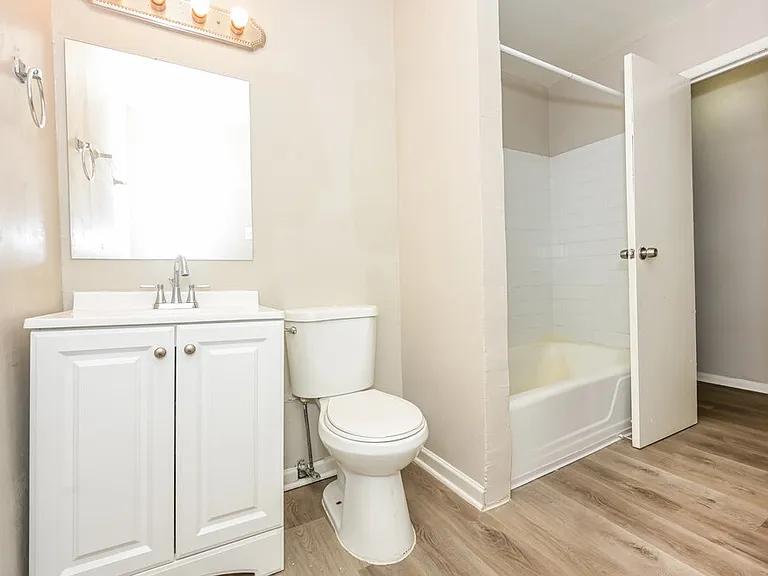 729 Blueridge Dr — Photo 11