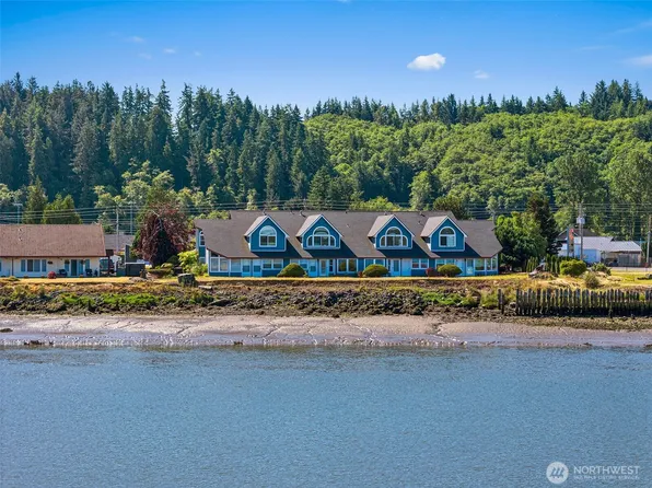 107 Robert Bush Drive E, South Bend, WA 98586