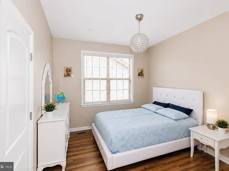 9203 Rice Ave — Photo 30