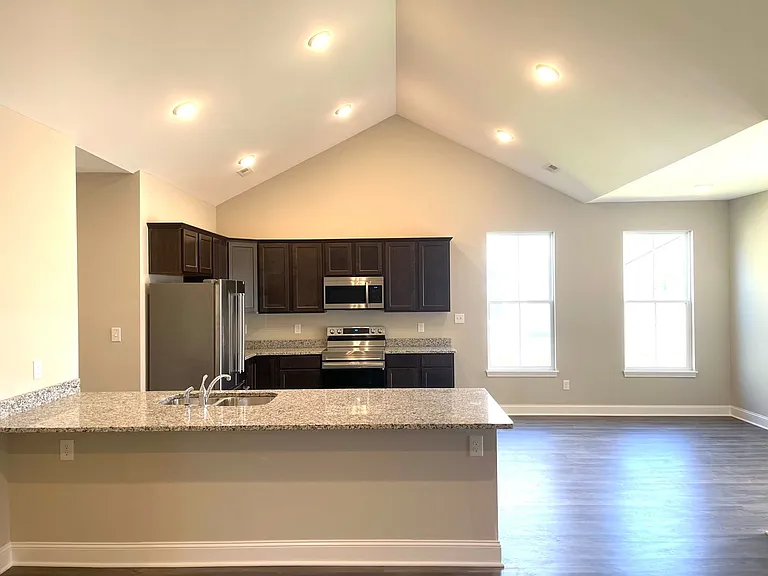 469 Creekside Way #HV140 — Photo 16