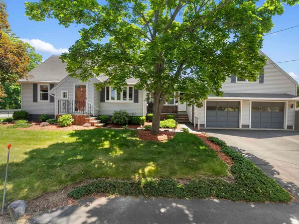 8 Guy Street, Salem, NH 03079