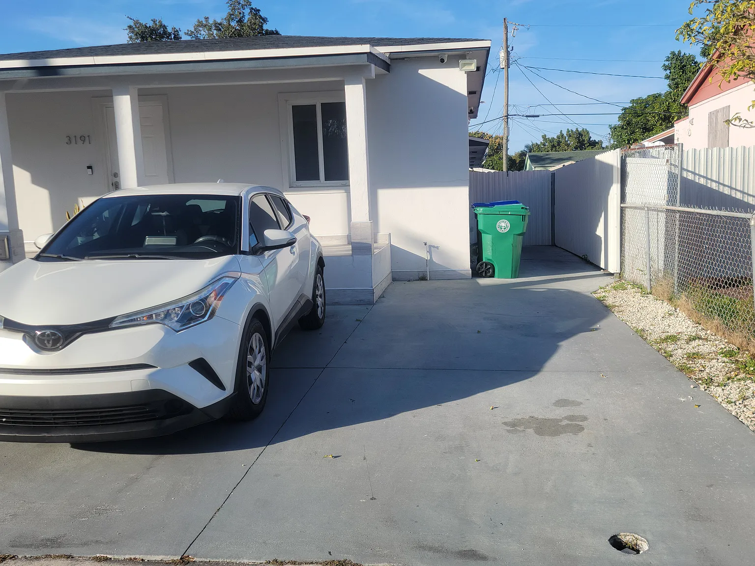 3191 NW 18th St — Photo 2