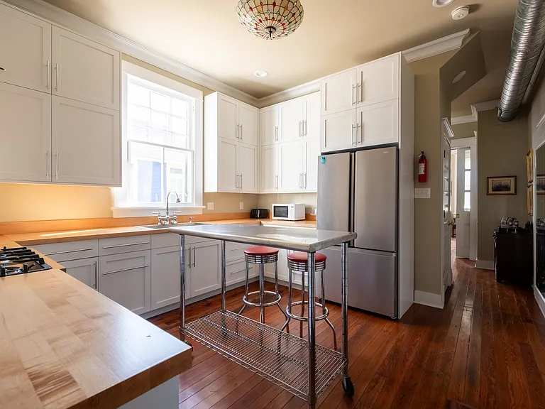 1737 1st St #1737 — Photo 9