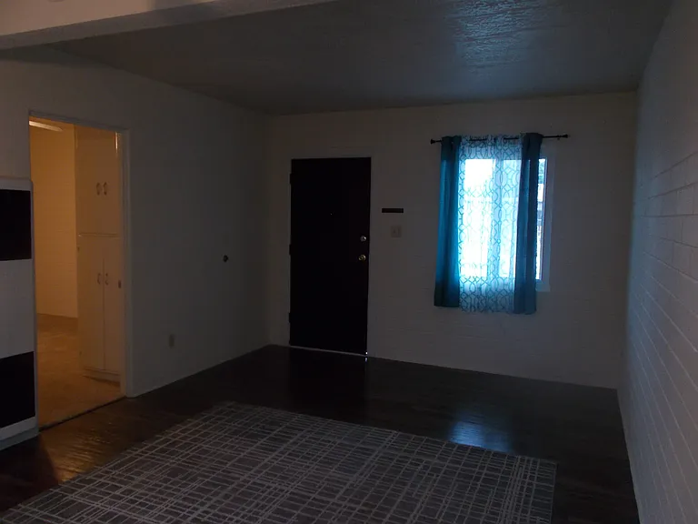 4335 N 15th Ave #2 — Photo 8