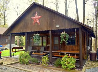 143 Bear Rock Rd, Lake Ariel, PA 18436