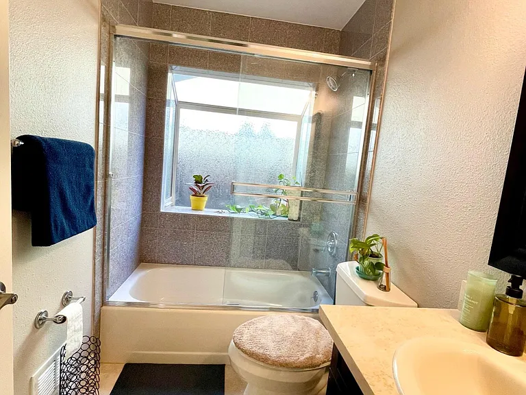 2646 Media Way — Photo 10