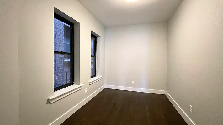 Rented by Strivers Management Group Corp (Brokerage) | media 40