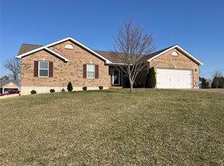 110 Gardenia Dr, Troy, MO 63379