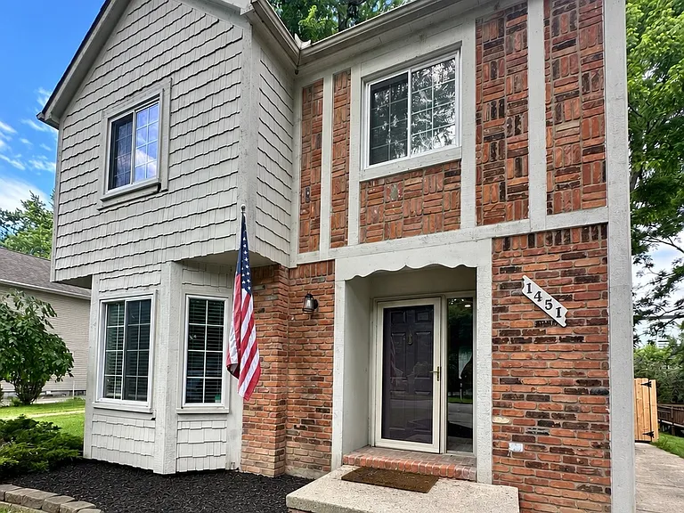1451 Courtland Blvd — Photo 1