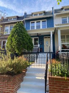 1523 Isherwood St NE, Washington, DC, 20002
