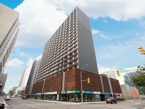 190 Smith St #716, Winnipeg, MB R3C 1J8