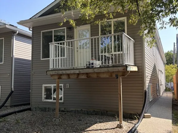 651 Wascana St #A, Regina, SK S4T 4H4