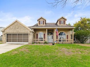 124 Country Lakes Cir, Groveland, FL 34736