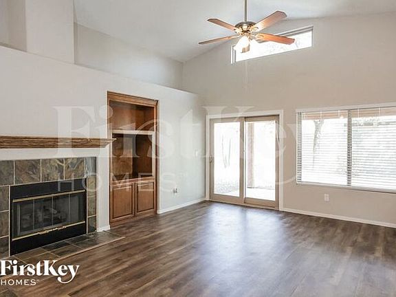 2nd image of 5426 Basset Hound Ave