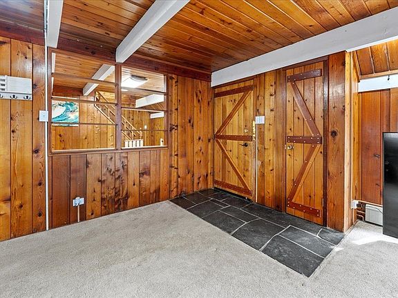 3rd image of 1712 Tamarack St