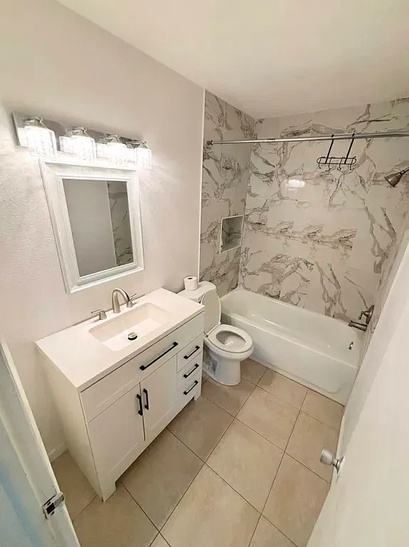 3 bed, 1553 sqft, $2,300 — Photo 3