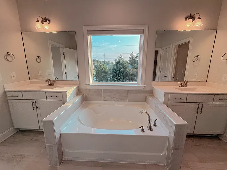 3196 Mavisbank Cir — Photo 12