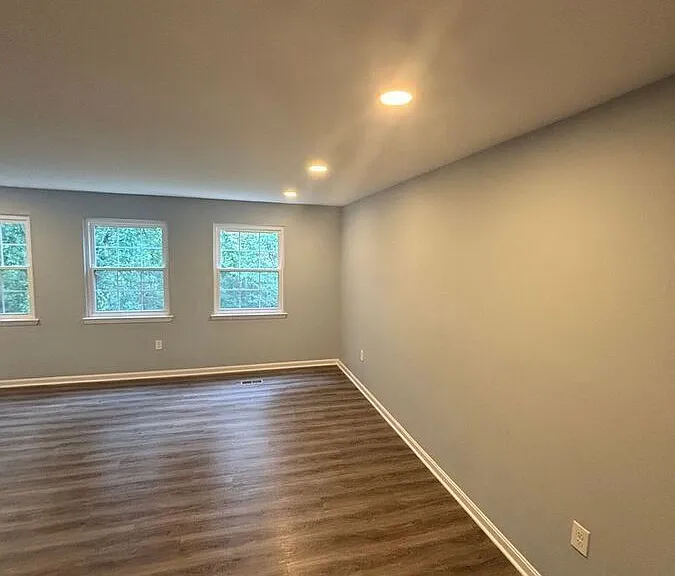 743 Wilton Farm Dr — Photo 5