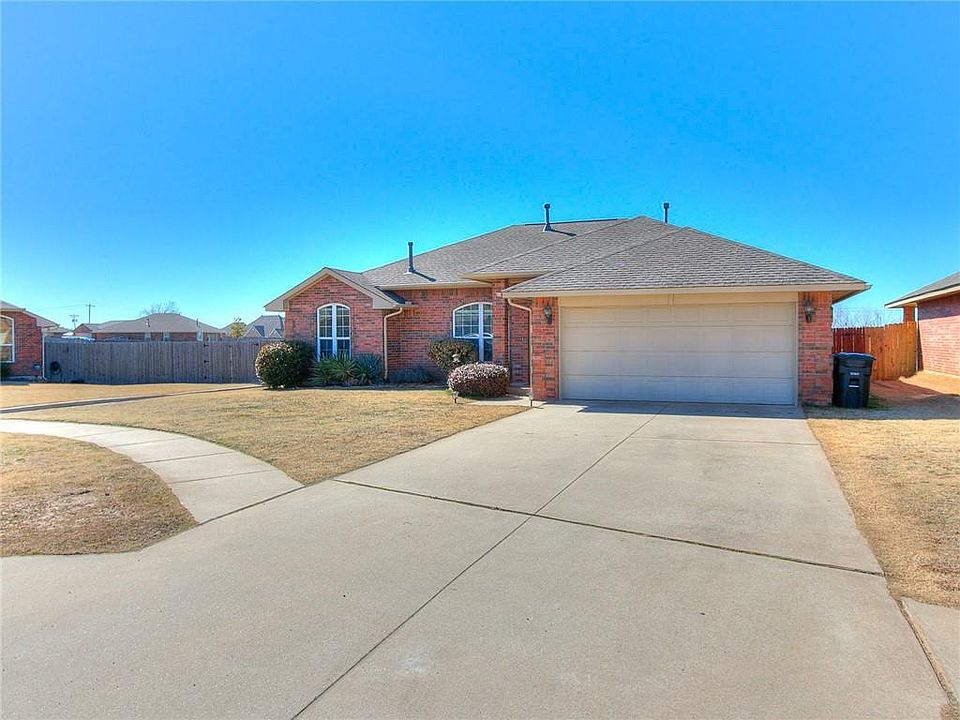1st image of 4113 Green Apple Dr