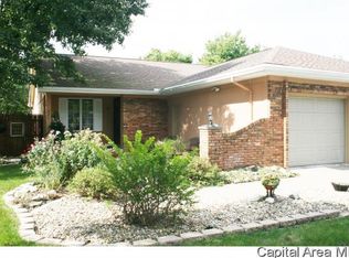 221 Bellerive Rd, Springfield, IL 62704