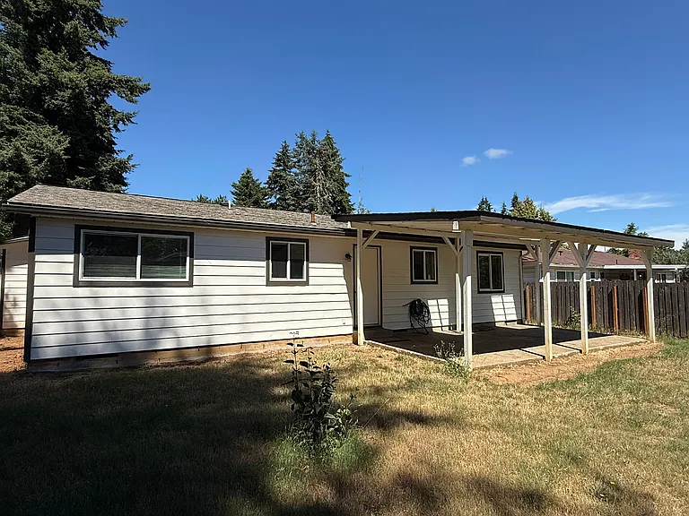 451 Hrubetz Rd SE — Photo 28