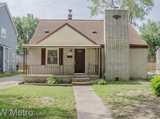 2100 Dallas Ave, Royal Oak, MI 48067