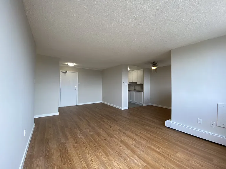 2199 Walker Ave — Photo 11