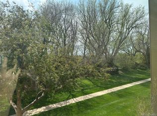 655 S Alton Way APT 4B, Denver, CO 80247