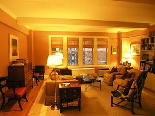 Sold by Douglas Elliman | media 14